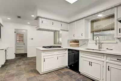 5735 Wigton Drive, Houston, TX 77096 - Photo 3
