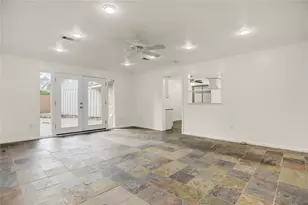 5735 Wigton Dr, Houston, TX 77096 - Photo 7