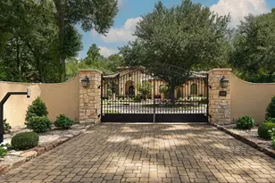 119 S Tranquil Path, The Woodlands, TX 77380 - Photo 1
