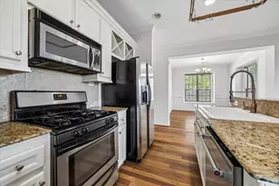 1542 Bevis St, Houston, TX 77008 - Photo 19