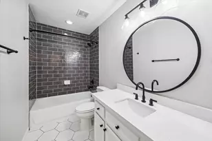 1542 Bevis St, Houston, TX 77008 - Photo 31