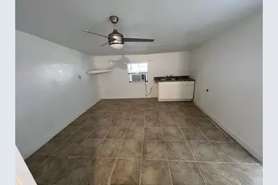 1272 Pecan Street #B, Clute, TX 77531 - Photo 3