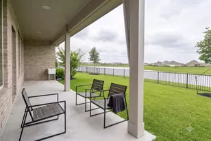 2605 Lago Costa Dr, Texas City, TX 77568 - Photo 19