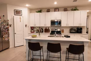 2605 Lago Costa Dr, Texas City, TX 77568 - Photo 5
