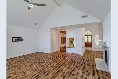 3603 Springhill Lane, Sugar Land, TX 77479 - Photo 11