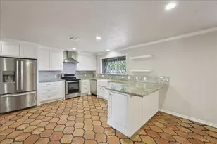 775 Belvedere Dr, Beaumont, TX 77706 - Photo 13