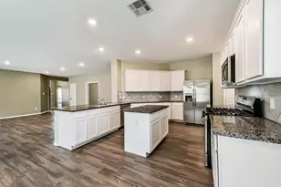 9422 Vicksburg Rd, Baytown, TX 77521 - Photo 9