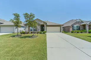 9422 Vicksburg Rd, Baytown, TX 77521 - Photo 1