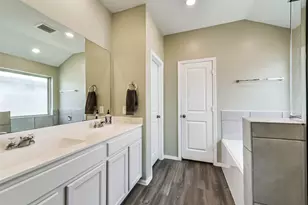 9422 Vicksburg Rd, Baytown, TX 77521 - Photo 15