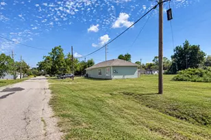 Lot 4 Stonewall, La Marque, TX 77568 - Photo 1