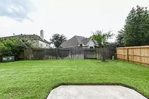 4530 Casey Cir, Sugar Land, TX 77479 - Photo 19