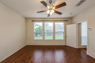 4530 Casey Cir, Sugar Land, TX 77479 - Photo 5