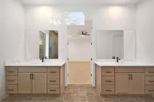 322 Louvenia Ct, Pinehurst, TX 77362 - Photo 21