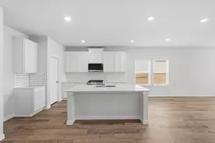 25448 Blossom Ct, Montgomery, TX 77316 - Photo 9