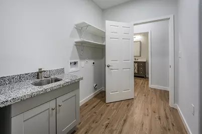 24411 Oakland Hills Drive, Huntsville, TX 77320 - Photo 33