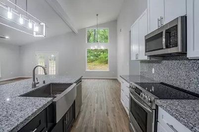 24411 Oakland Hills Drive, Huntsville, TX 77320 - Photo 13