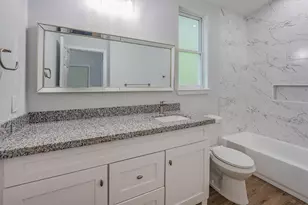 24411 Oakland Hills Dr, Huntsville, TX 77320 - Photo 21