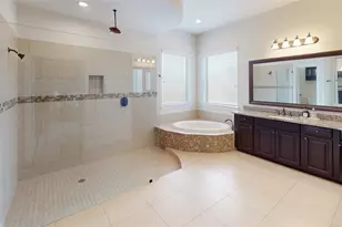 8134 Caroline Ridge Dr, Humble, TX 77396 - Photo 19