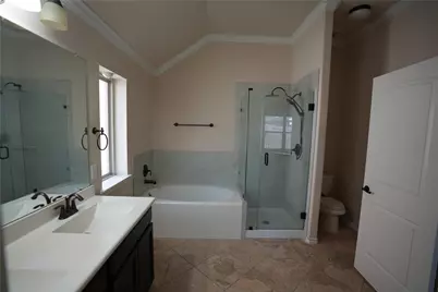 1710 Thornhampton Ct, Houston, TX 77014 - Photo 15