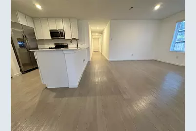 210 Amy Street, Angleton, TX 77515 - Photo 5