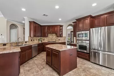 15 Verdin Place, The Woodlands, TX 77389 - Photo 9