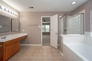 29314 Legends Bluff Dr, Spring, TX 77386 - Photo 13