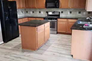 29314 Legends Bluff Dr, Spring, TX 77386 - Photo 7