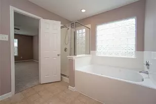 29314 Legends Bluff Dr, Spring, TX 77386 - Photo 15