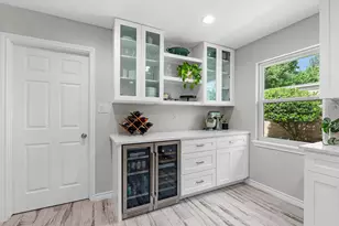 10627 Burgoyne Rd, Houston, TX 77042 - Photo 23