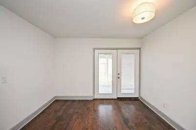 314 W Hart Avenue, Pasadena, TX 77506 - Photo 9