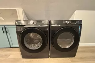 427 Rice Ave, Arcola, TX 77583 - Photo 5