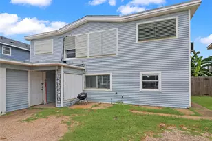 176 Barracuda St, Bayou Vista, TX 77563 - Photo 1