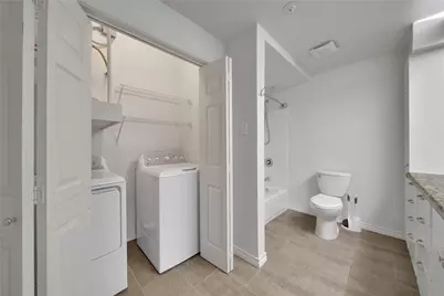 3231 Allen Parkway #1210, Houston, TX 77019 - Photo 15