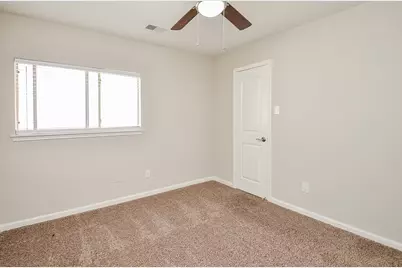 13410 Cricklewood Creek Lane, Houston, TX 77083 - Photo 21