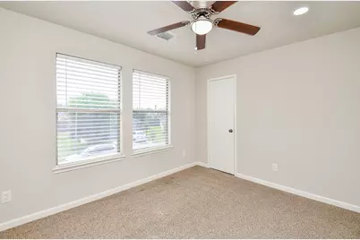 13410 Cricklewood Creek Lane, Houston, TX 77083 - Photo 25