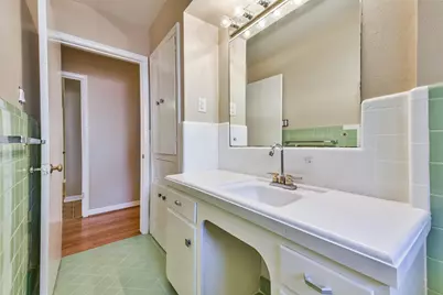 5231 Willowbend Boulevard, Houston, TX 77096 - Photo 29