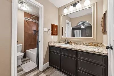 13719 Bonaventure Drive, Houston, TX 77065 - Photo 29