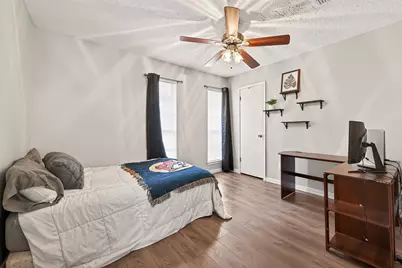 13719 Bonaventure Drive, Houston, TX 77065 - Photo 19