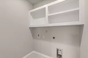 14827 Mission Ave, Mont Belvieu, TX 77523 - Photo 19