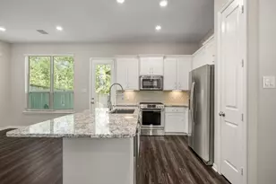 162 Moon Dance Ct, Conroe, TX 77304 - Photo 7