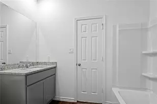 808 Stoney Pt Ln, Dayton, TX 77535 - Photo 13