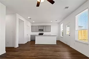 808 Stoney Pt Ln, Dayton, TX 77535 - Photo 7