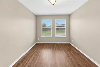 8002 Ginger Park Drive, Baytown, TX 77521 - Photo 5