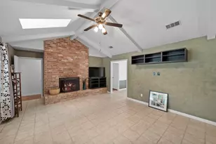8218 Camborne Ln, Houston, TX 77070 - Photo 15