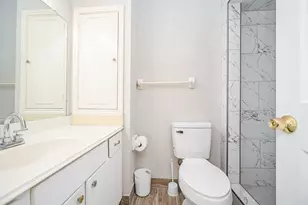 7878 Leonora St, Houston, TX 77061 - Photo 23