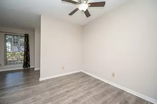 7878 Leonora St, Houston, TX 77061 - Photo 11