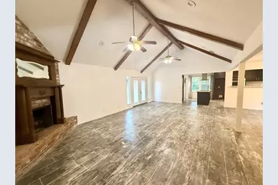 727 Angelina Drive, Conroe, TX 77302 - Photo 5