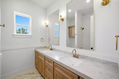 9814 Tulum Court, Galveston, TX 77554 - Photo 27