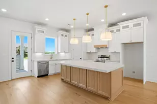 9814 Tulum Ct, Galveston, TX 77554 - Photo 5