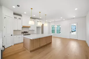 9814 Tulum Ct, Galveston, TX 77554 - Photo 7